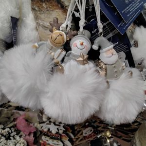 suspension pompon figurine