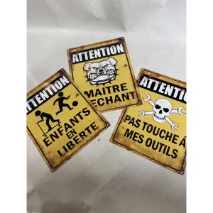 plaque pancarte déco "attention.."