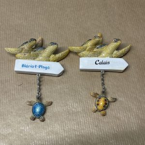 magnet tortue avec breloque
